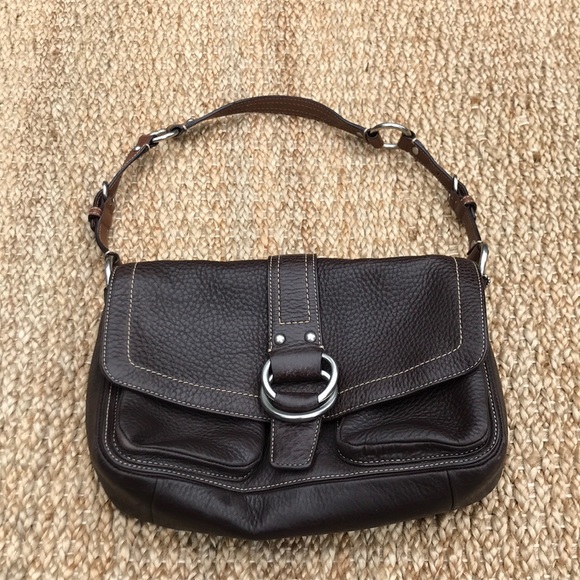 Coach Chelsea shoulder bag circa 2007. - Picture 5 of 15